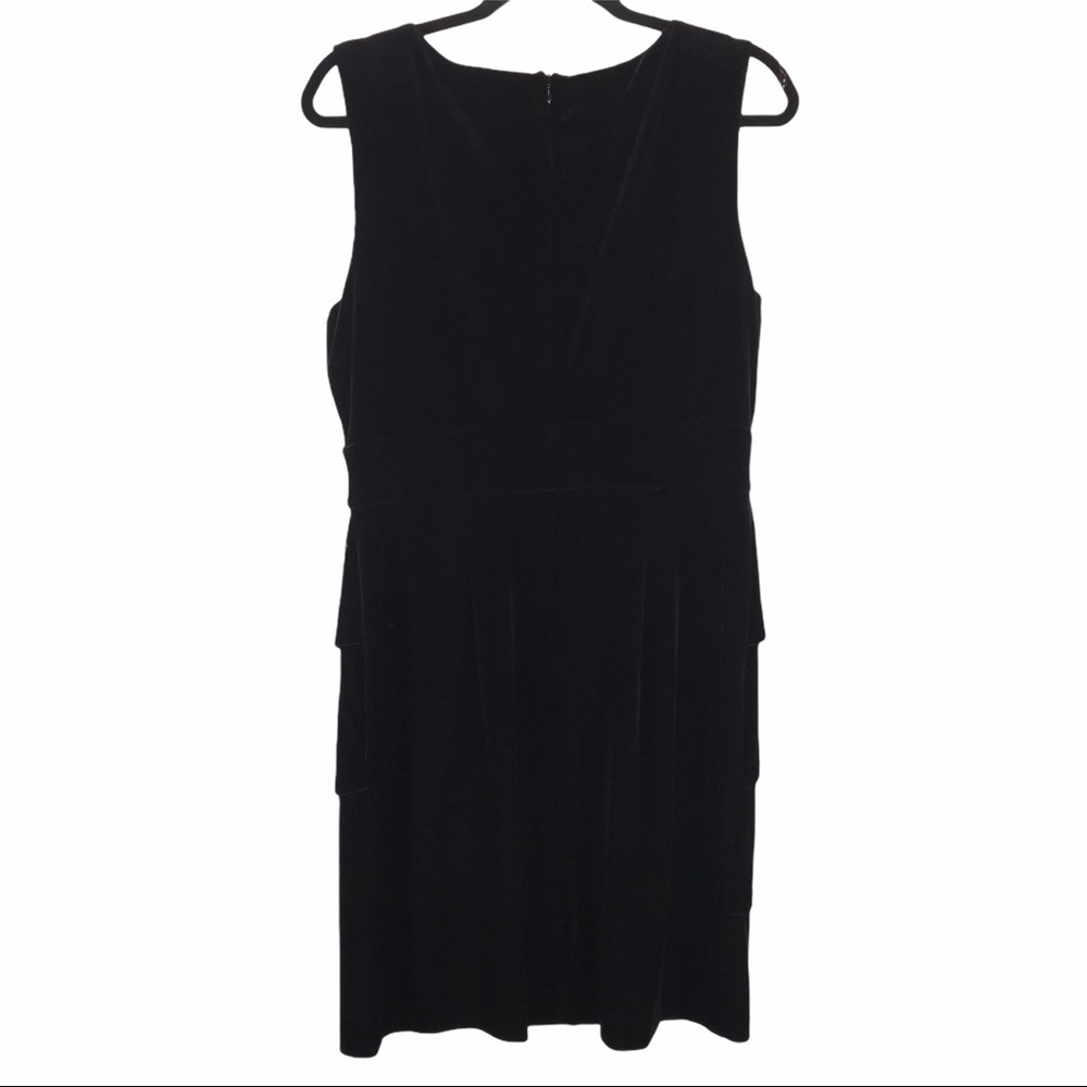 Vintage Black Velvet Evening Dress - Picture 5 of 10